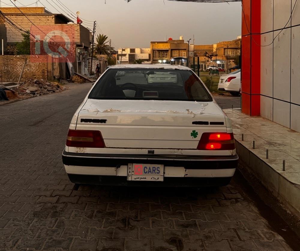 بيجو 405